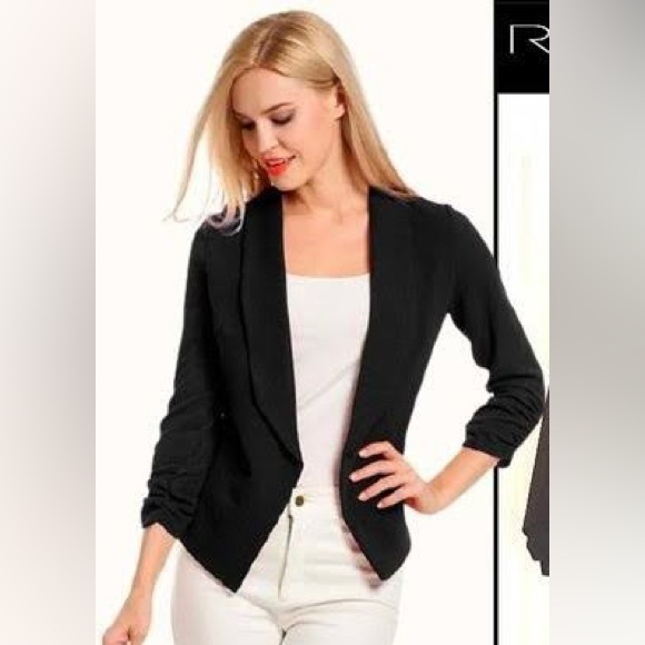 Rachel Zoe Cropped Power blazer - Picture 1 of 4